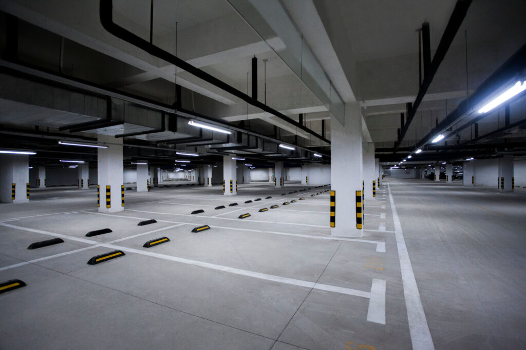 Паркиране и удобства към жилището като фактор за изгодност