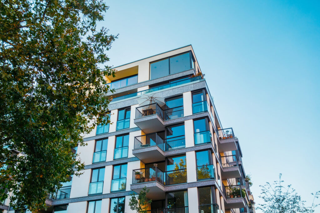 Приемане на жилище – оглед и протокол при предаване